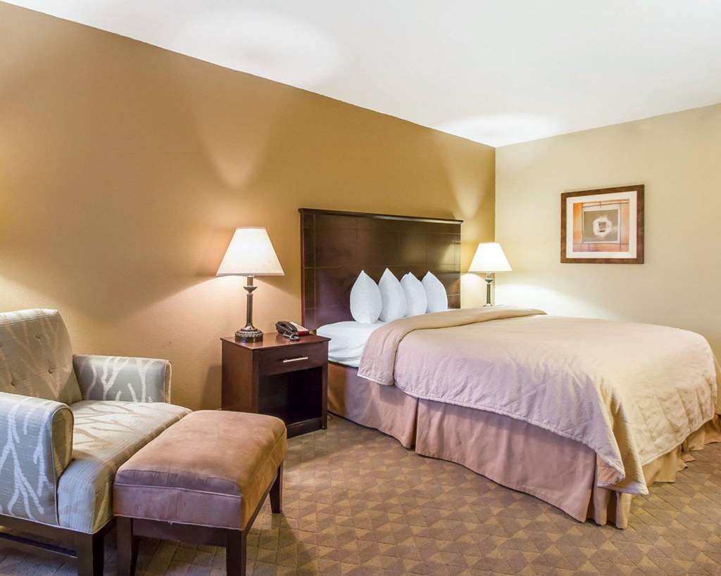 Quality Inn & Suites Greenville I 65 - photo 12