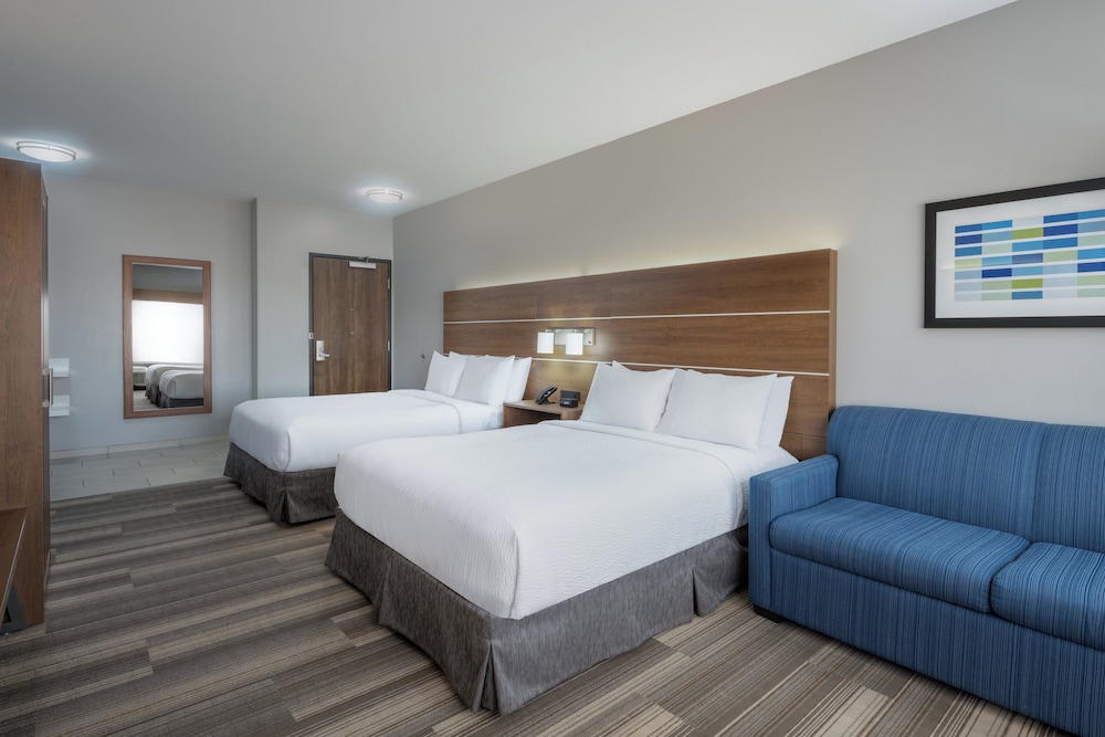 Holiday Inn Express & Suites Gilbert Mesa Gateway Airport by IHG - photo 12