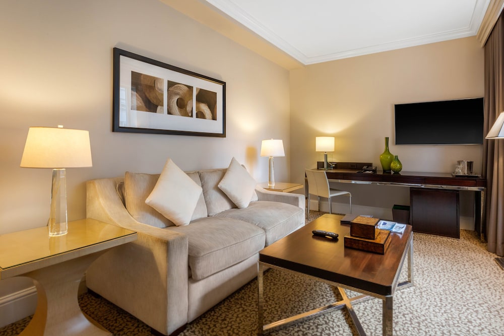 Omni Berkshire Place - photo 38