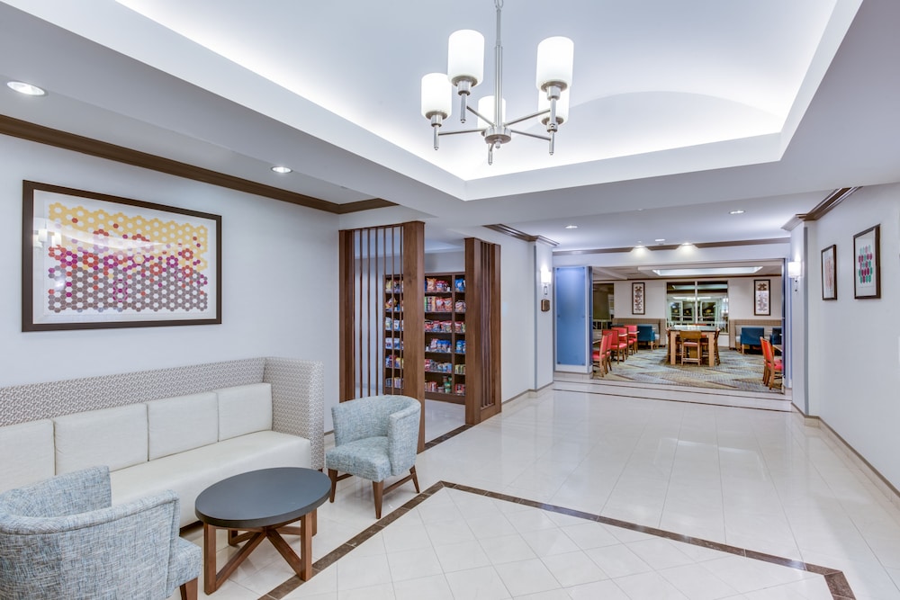 Holiday Inn Express Hotel & Suites Bethlehem by IHG - photo 57