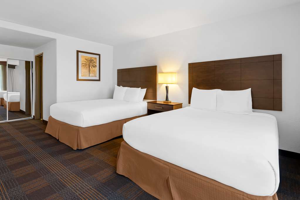Best Western Date Tree Hotel - photo 30