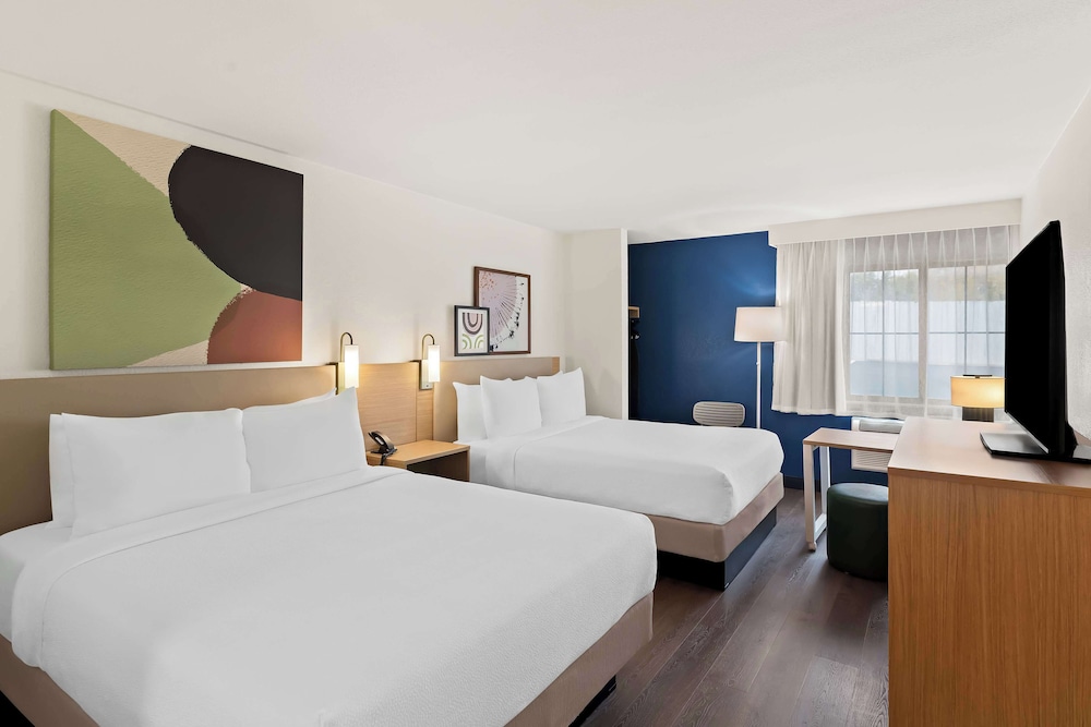 Spark by Hilton Wichita East - photo 14
