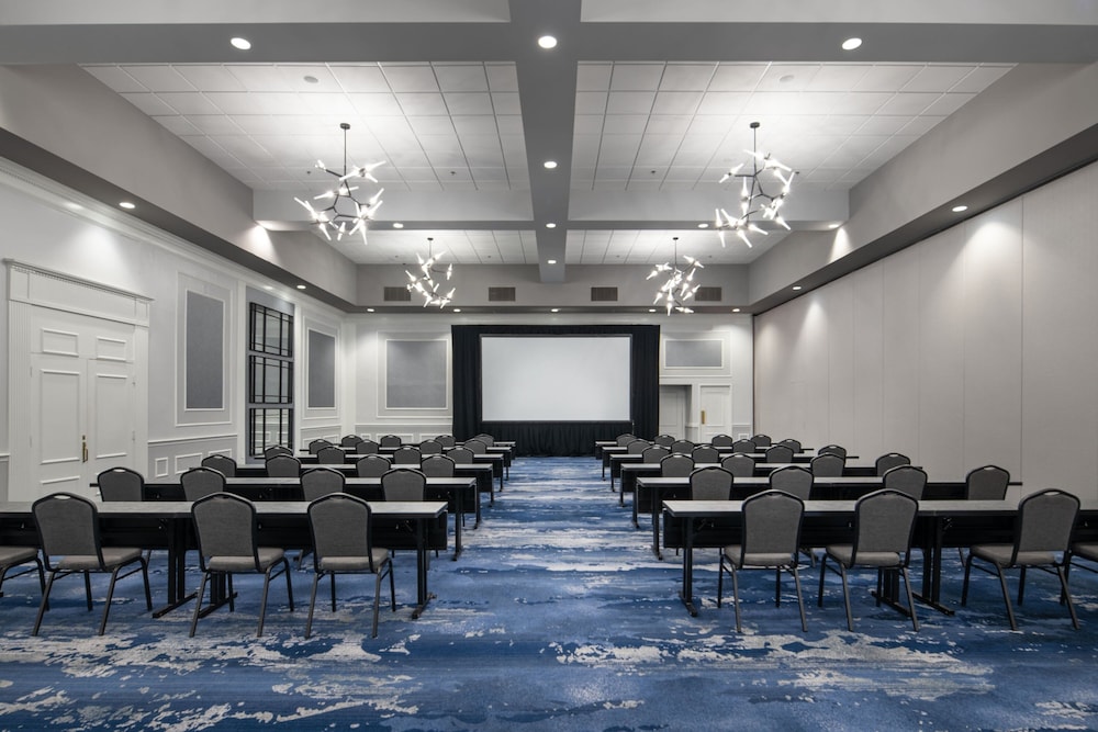 Renaissance Framingham Hotel & Conference Center - photo 41