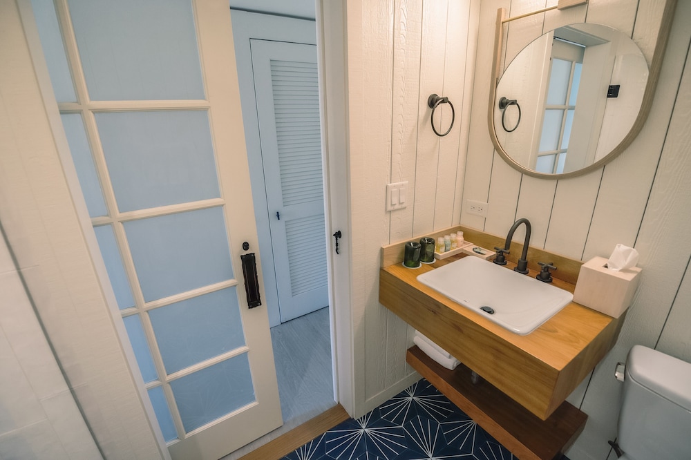 The Surfjack Hotel & Swim Club - photo 40