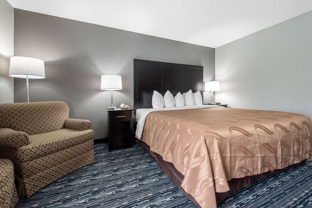 Quality Inn & Suites Brownsburg Indianapolis West - photo 12