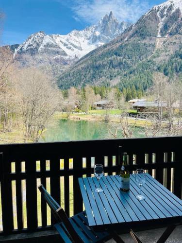 Duplex Le Geant 7 Voyageurs - last minute hotel in Chamonix-Mont-Blanc