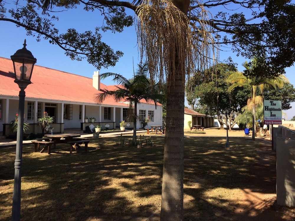 Highlands Inn Hotel — Piggs Peak