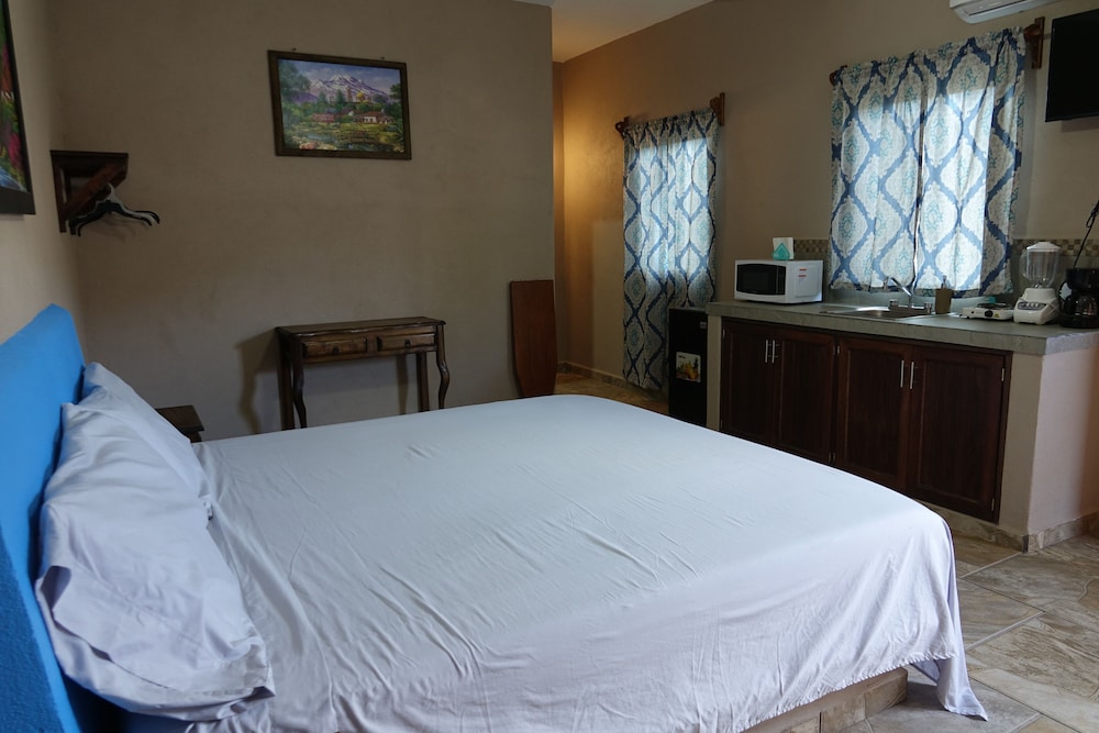 Bungalows Victoria — hotel in La Manzanilla