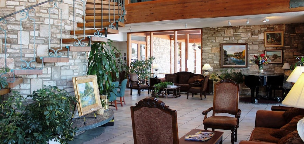 Inn of the Hills Resort and Conference Center - photo 6