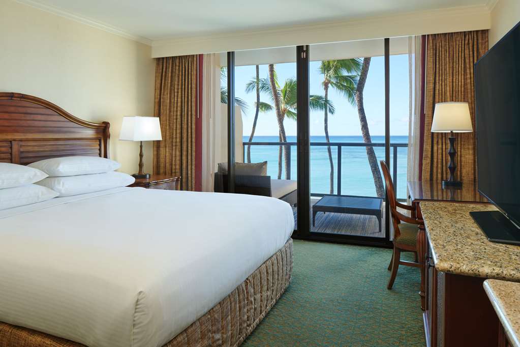 Outrigger Waikiki Beach Resort - photo 96