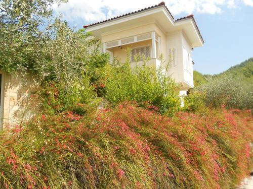 Portville Holiday Villas — 5-Star Luxury Hotel in Goecek, Turkey
