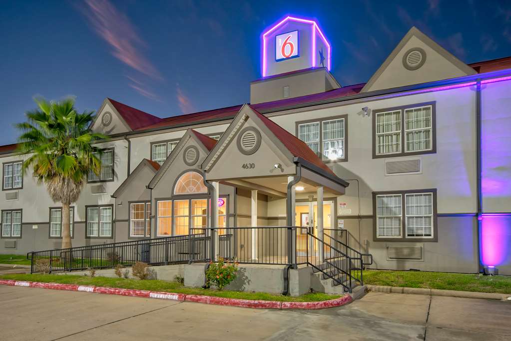 Motel 6 Stafford TX SW Houston Sugarland - featured photo