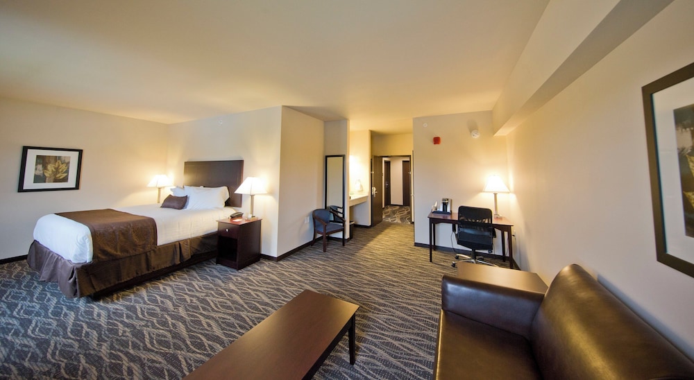 Cobblestone Inn & Suites Boone - photo 12