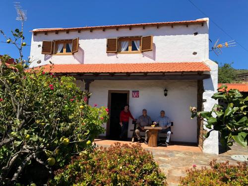 Casa La Fuente — 4-Star Luxury Hotel in Valverde, Spain