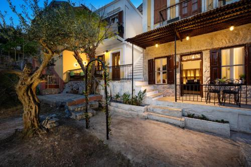 Townhall Apartment — 4-Star Luxury Hotel in Symi, Greece