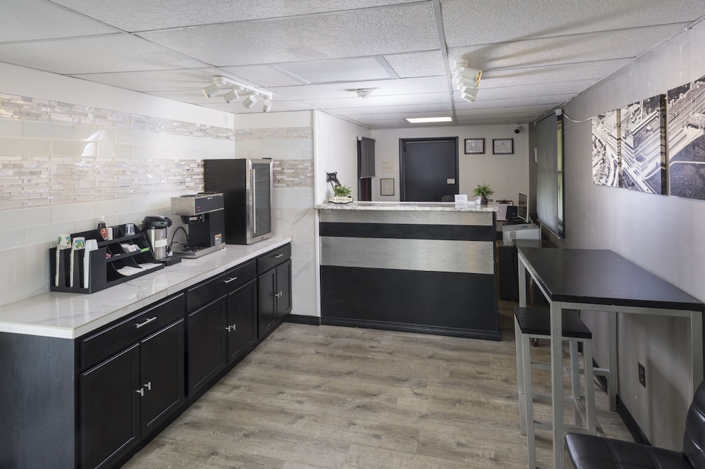 Sunrise Inn Hershey - photo 2