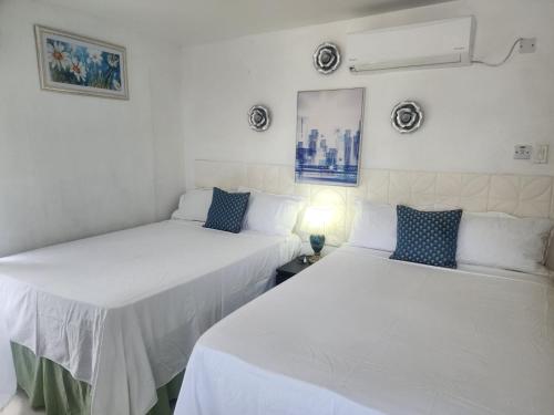 Pearl Of The City Blue Pearl in Kingston, Jamaica