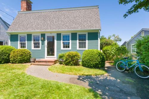 57 Wood Avenue Sandwich Cape Cod — hotel in Sandwich