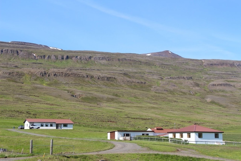 S lvanes Farm Holidays