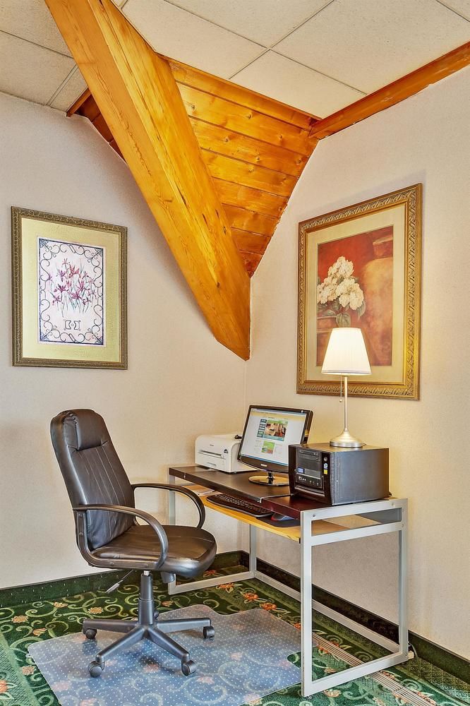 La Quinta Inn Paramus - photo 13