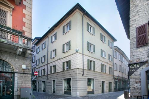Appartamento Balbianello — 4-Star Luxury Hotel in Como, Italy