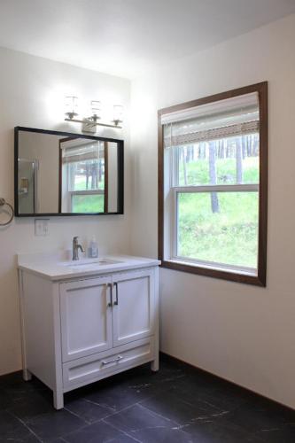 Cabin 6 at Horse Creek Resort - photo 13