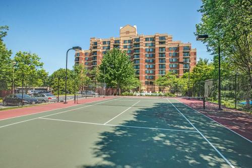Oakwood Gaithersburg - photo 7