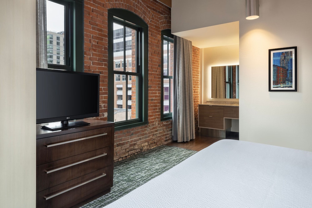 Residence Inn by Marriott Boston Downtown Seaport - photo 17