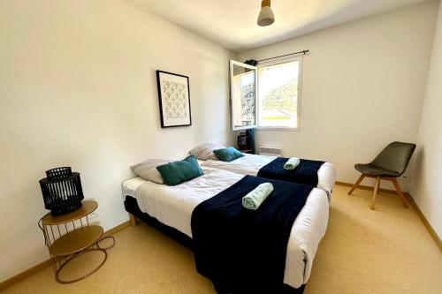 E21 Les Naïades 2 bedrooms for 5 people - last minute hotel in Unknown City