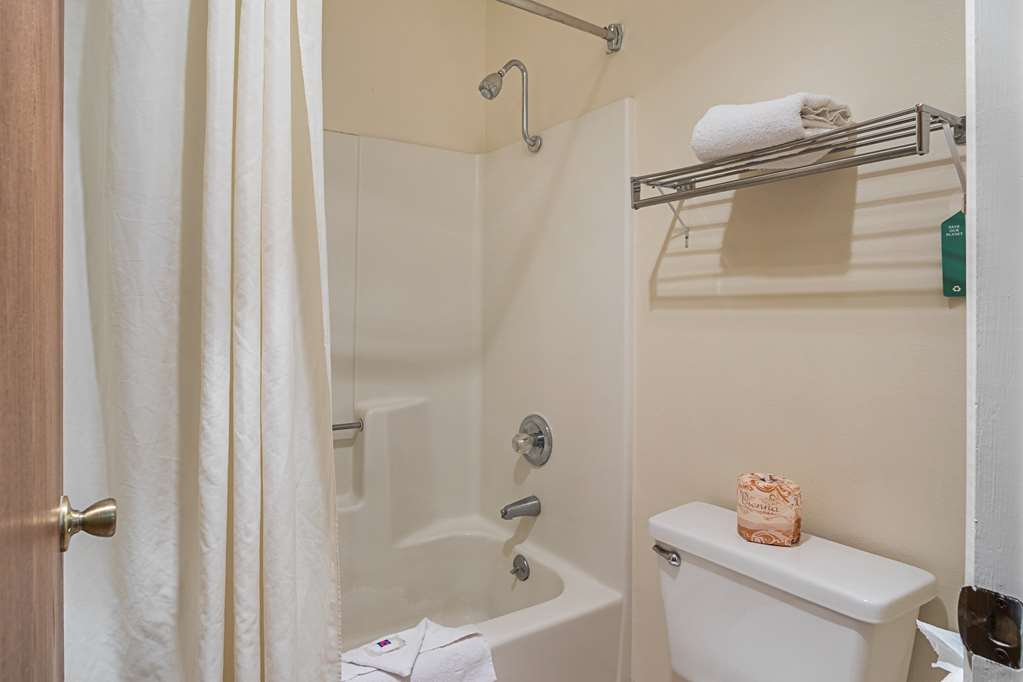 Motel 6 Safford AZ - photo 17