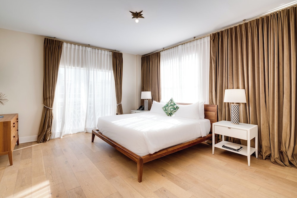 The Savoy Hotel & Beach Club - photo 25