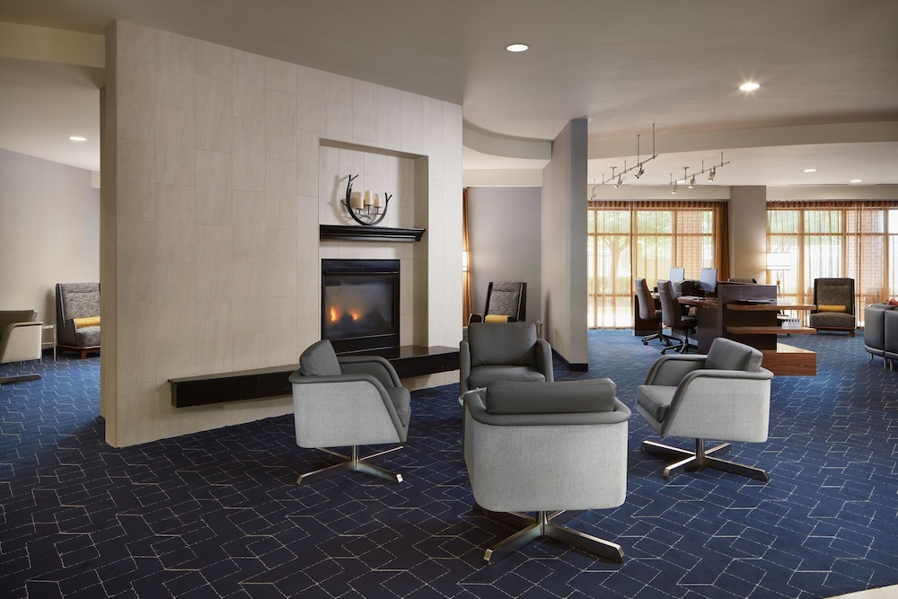 Courtyard by Marriott Winchester - photo 3