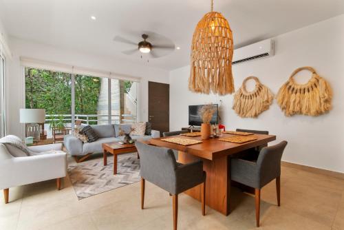 Encanto Private Balcony 2 Pools Gym Only 5 Minutes To Tulum Beaches — 4-Star Luxury Hotel in Tulum, Mexico