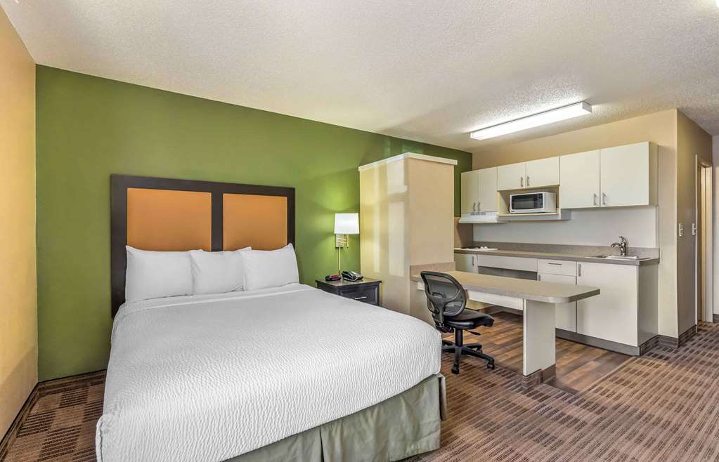 Extended Stay America Select Suites Chicago Downers Grove - photo 6