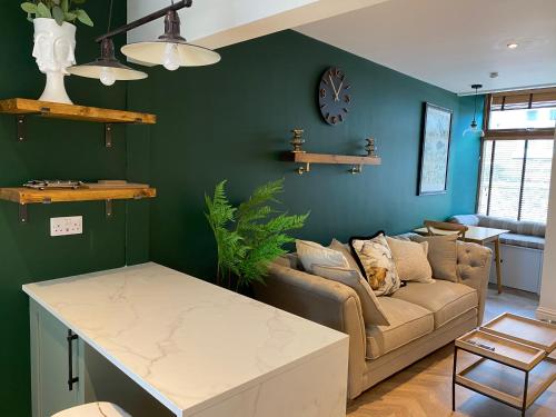 Ridley's Place modern one bedroom seaside apartment — 4-Star Luxury Hotel in Eyemouth, United Kingdom