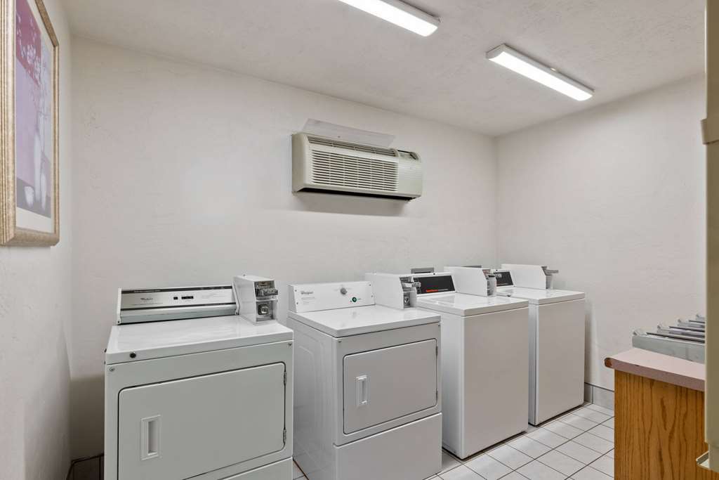 Super 8 by Wyndham Roseburg - photo 34