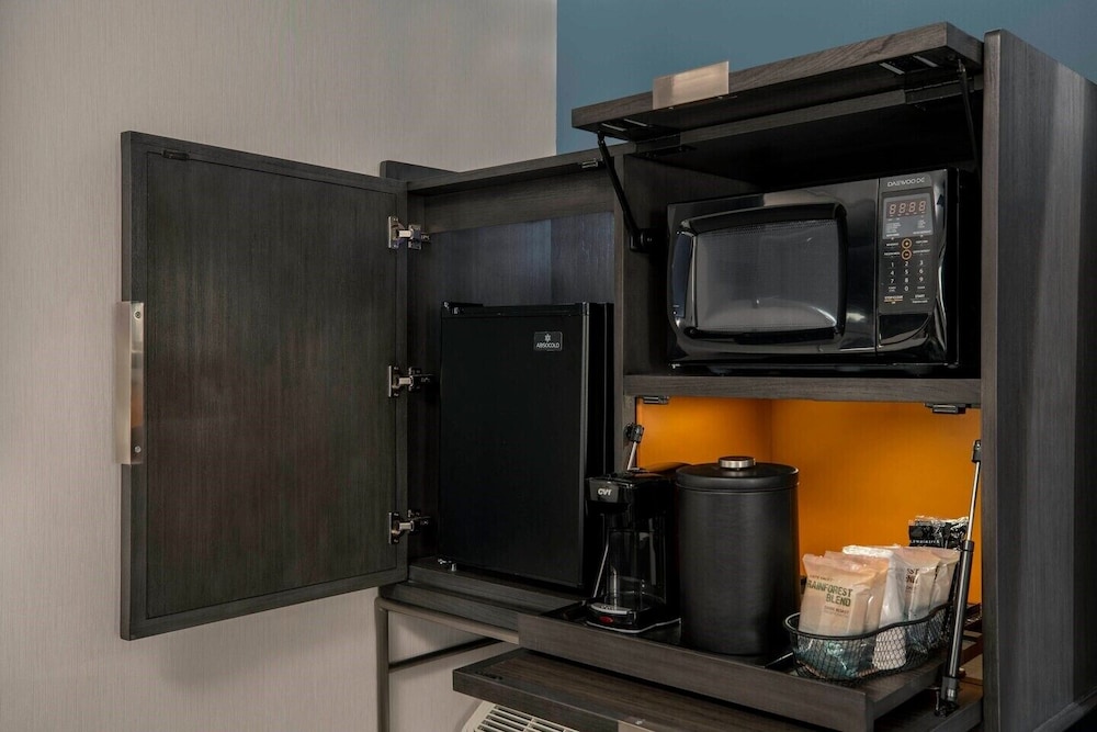 Courtyard by Marriott Austin Dripping Springs - photo 10