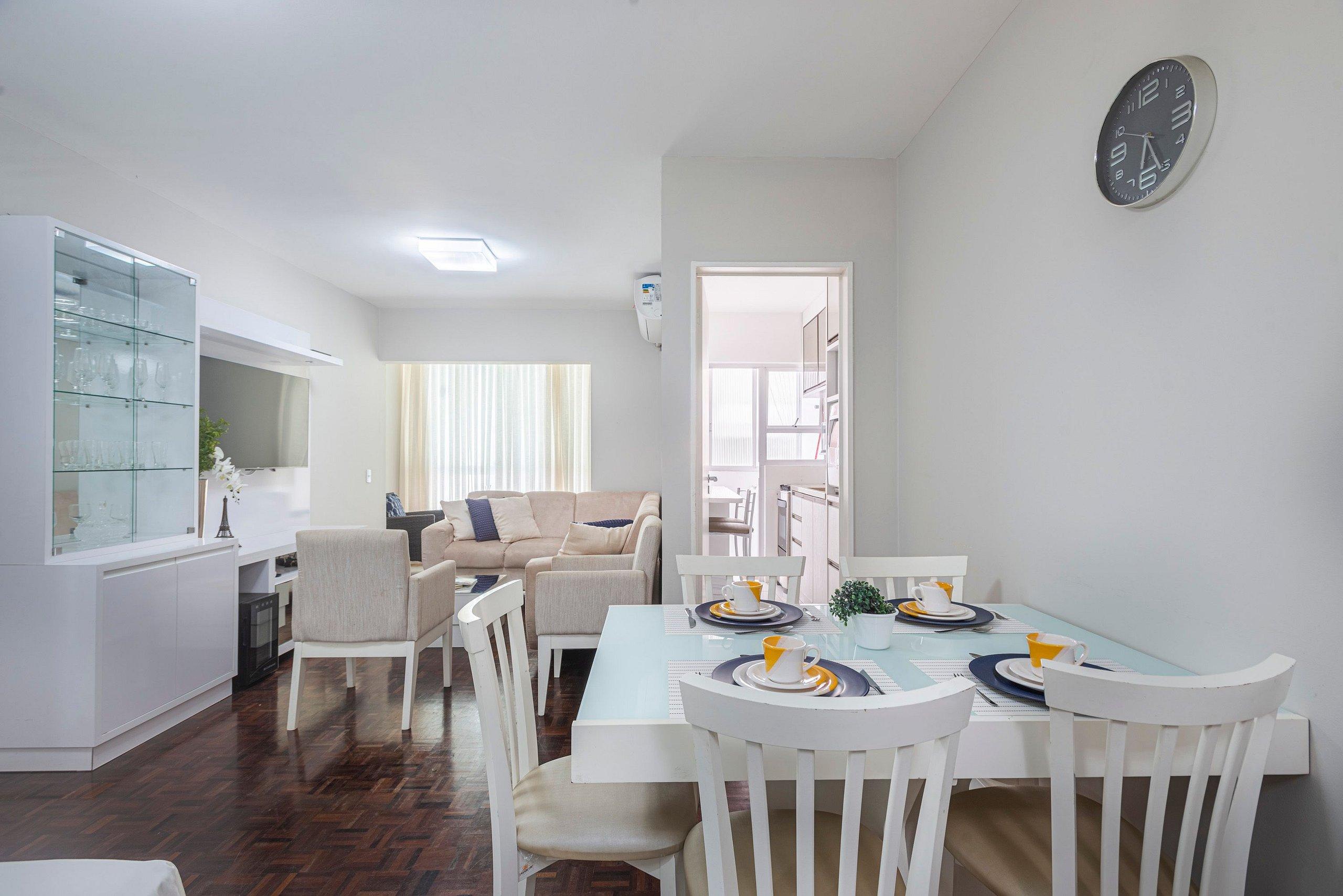 LFYT024 Apê localização perfeita na Av Atlântica