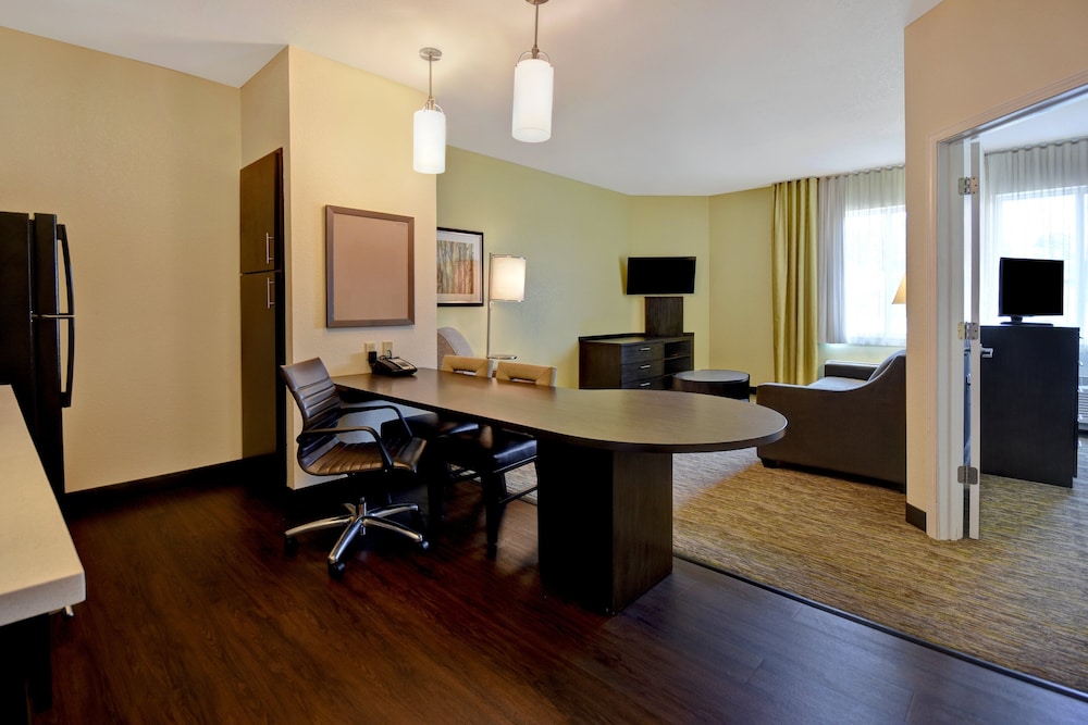 Candlewood Suites St. Clairsville by IHG - photo 21