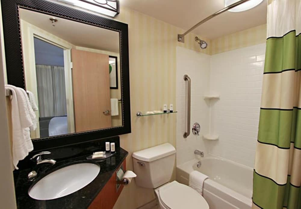 Fairfield by Marriott Inn & Suites Portland Maine Airport - photo 7