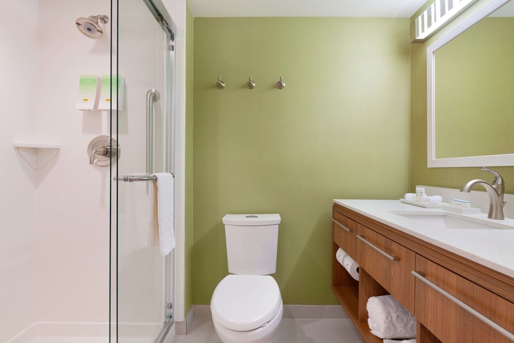 Home2 Suites by Hilton Gillette - photo 15