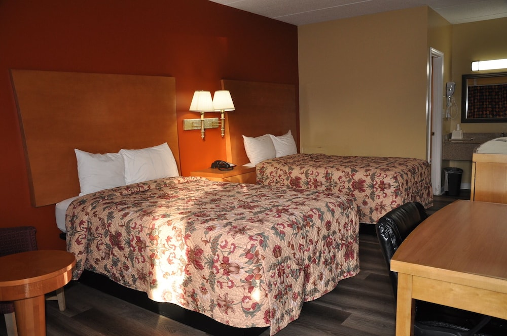 Best Rest Inn - photo 7