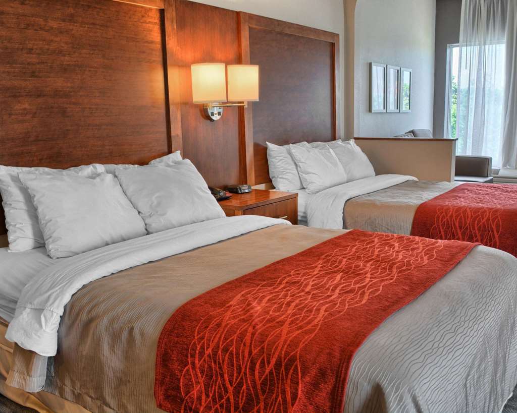 Comfort Inn Ruther Glen near Kings Dominion - photo 14