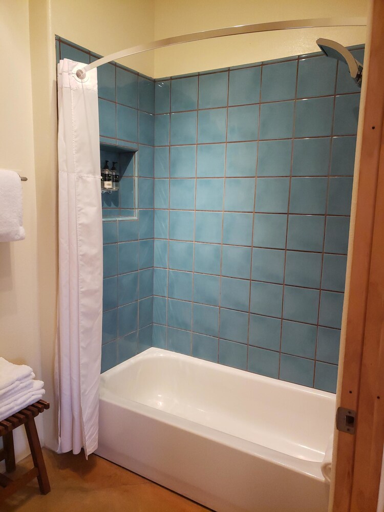 The Abiquiu Inn - photo 22