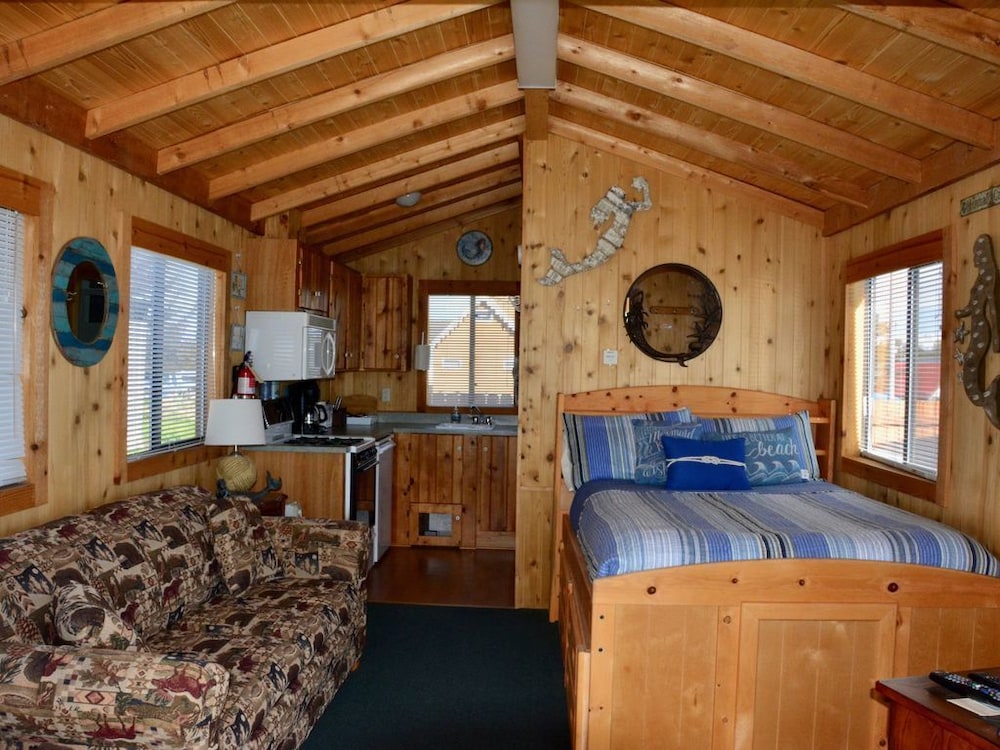 Driftwood Inn and Seaside Lodges - photo 10