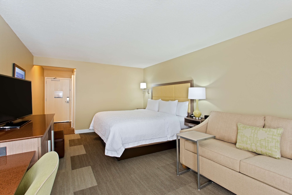 Hampton Inn Sault Ste Marie - photo 7