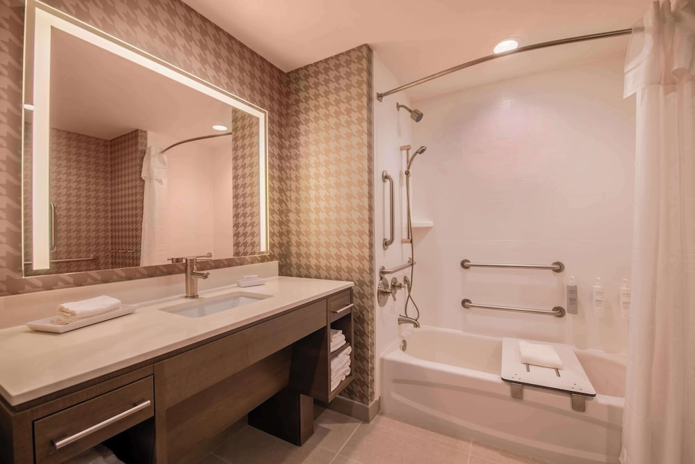 Home2 Suites by Hilton Kingsland - photo 24