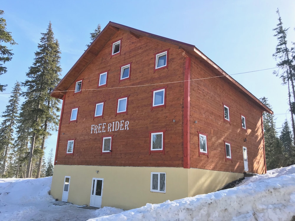 Freerider — hotel in Rakhiv