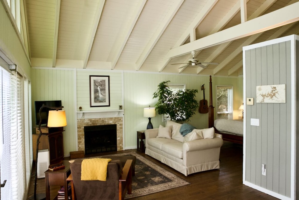 Beaver Lake Cottages - photo 22