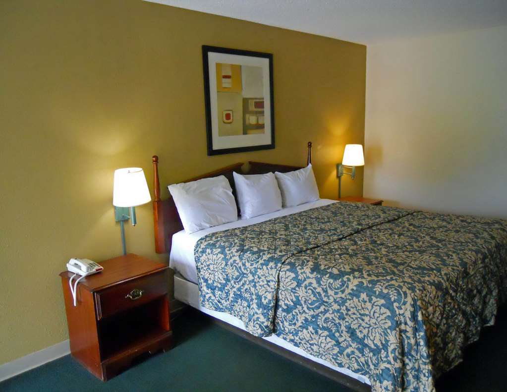 Country Hearth Inn & Suites Dawson - photo 13